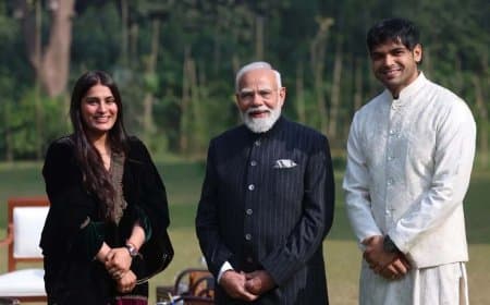 पीएम मोदी से मिले नीरज चोपड़ा, खेल और भविष्य की योजनाओं पर हुई बात