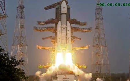 फिर इसरो ने रचा कीर्तिमान ... ‘बाहुबली’ से सबसे भारी सैटेलाइट लॉन्च