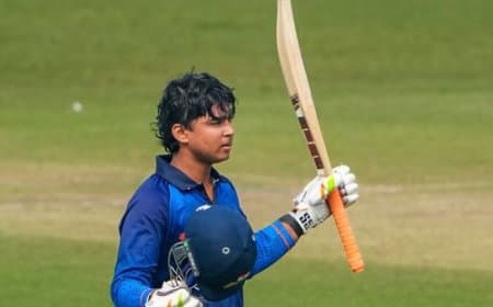 वैभव का एक और कमाल... रांची में 84 गेंदों में 190 रन, 15 छक्के, 16 चौके 