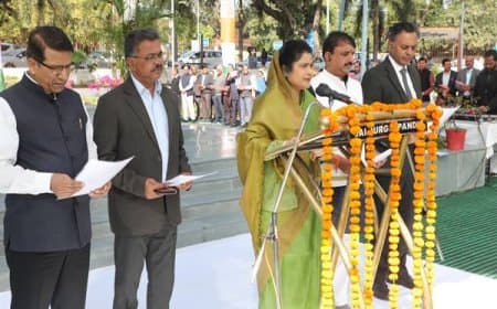 भोपाल... मंत्रालय में सुशासन दिवस... राज्य मंत्री ने दिलायी शपथ