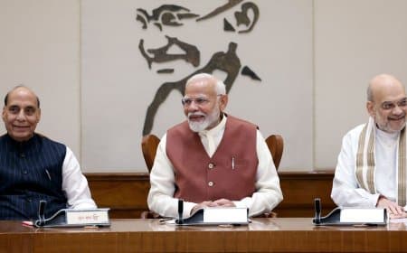 नया साल...नया चेहरा... मोदी कैबिनेट से छह मंत्रियों की होगी छुट्टी! 