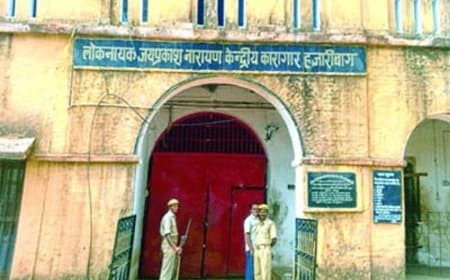 दावों की खुली पोल... झारखंड की सबसे सुरक्षित जेल से बड़ा ब्रेक!