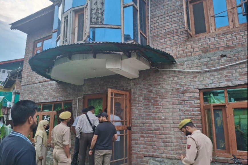 दिल्ली लहूलुहान... जम्मू-कश्मीर में 10 ठिकानों एनआईए का छापा