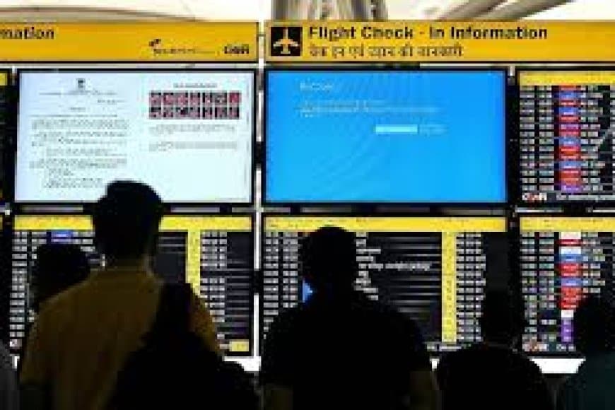 एयरपोर्ट चेक-इन सिस्टम फेल: 42 फ्लाइट कैंसिल, दिल्ली-हैदराबाद-बेंगलुरु में यात्री परेशान