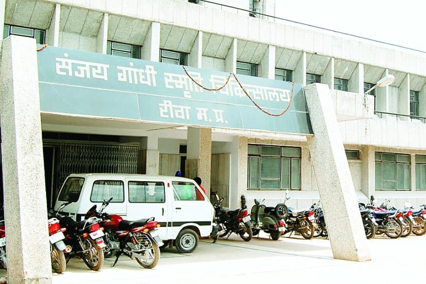 स्टार समाचार के हाथ लगा गायनी विभाग की सह प्राध्यापक डॉ. शीतल पटेल का त्याग पत्र इस्तीफा में कहा-36-36 घंटे काम किया, जीएमएच से जुड़कर आत्मसंतोष मिला