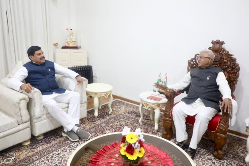 मध्यप्रदेश...राजभवन अब ‘लोक भवन’... राज्यपाल से मिले मुख्यमंत्री