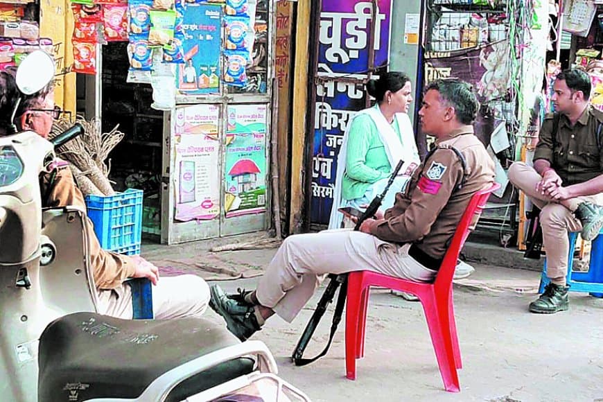 किराना दुकान की आड़ में करोड़ों का सीमेंट कारोबार: जीएसटी एंटी एवेशन विंग की रीवा में बड़ी रेड, रतन गुप्ता के घर–दुकान से दस्तावेजों की भारी पड़ताल