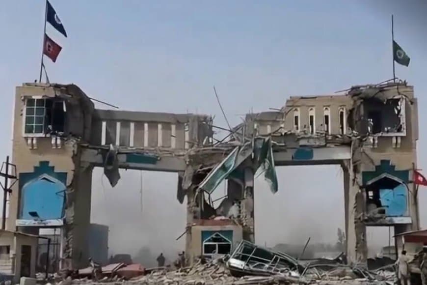 पाकिस्तान-अफगानिस्तान सीमा पर फिर तनाव: चमन में भारी गोलीबारी, 4 नागरिक मारे गए