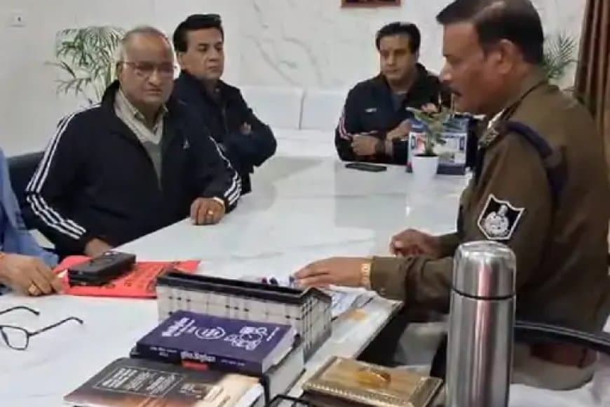 एमपी के रिटायर्ड अधिकारी को 'डिजिटल अरेस्ट' कर ₹32 लाख की ठगी: ATS अधिकारी बनकर किया गया साइबर फ्रॉड