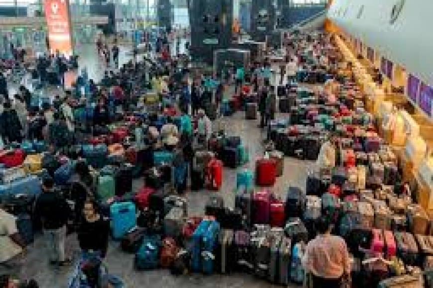 इंडिगो फ्लाइट संकट: ₹610 Cr रिफंड जारी; DGCA ने CEO से 24 घंटे में मांगा स्पष्टीकरण