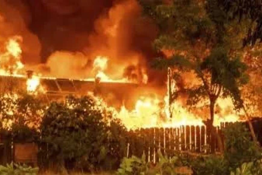 चीन अग्निकांड: शांताउ की रिहायशी बिल्डिंग में भीषण आग, 12 की मौत; जांच जारी