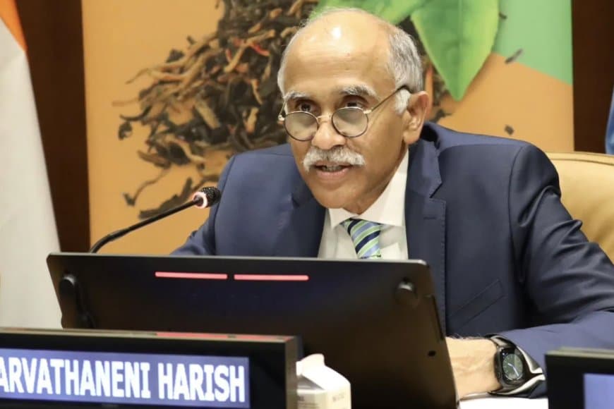 पाकिस्तान सुन लो! जम्मू-कश्मीर और लद्दाख हमारा था, है और रहेगा