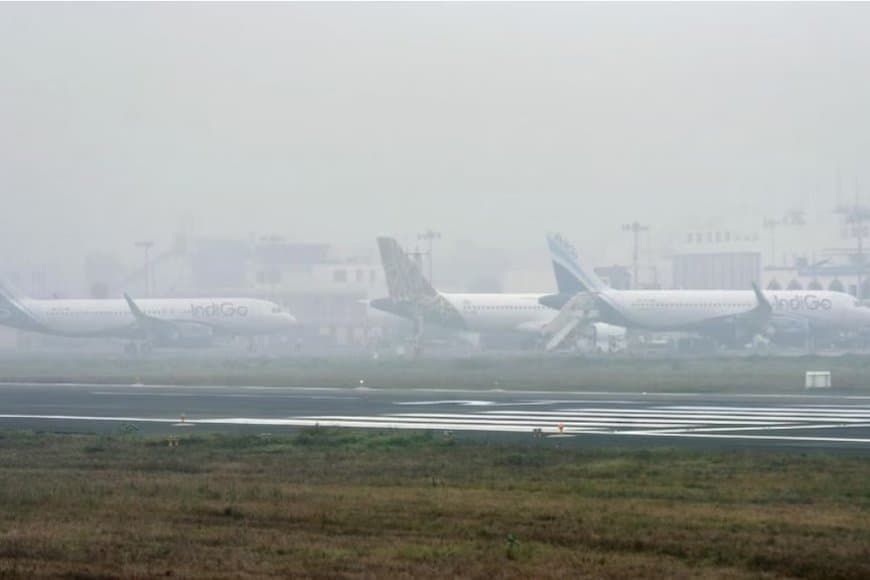 मध्यप्रदेश में प्रचंड ठंड... दिल्ली में उड़ानों पर कोहरे का ब्रेक