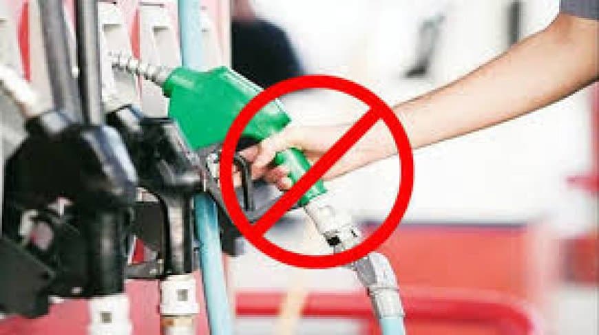 यूरोप में 2035 ईंधन बैन पर घमासान: जर्मनी-इटली ने की छूट की मांग; फ्रांस विरोध में यूरोप में 2035 ईंधन बैन पर घमासान: जर्मनी-इटली ने की छूट की मांग; फ्रांस विरोध में