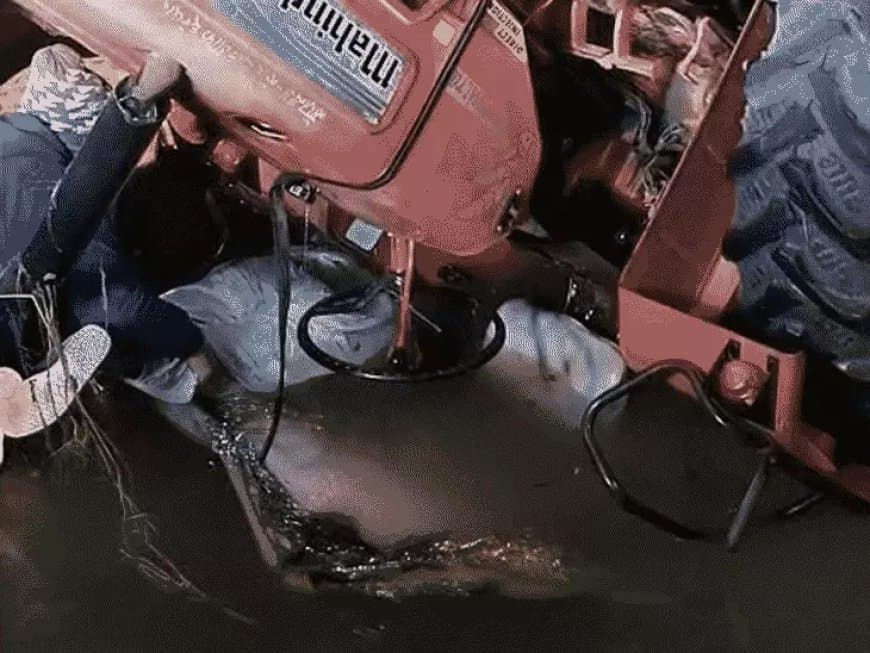 भिंड... टूटी पुलिया से ट्रैक्टर नहर में गिर, तीन किसानों की मौत