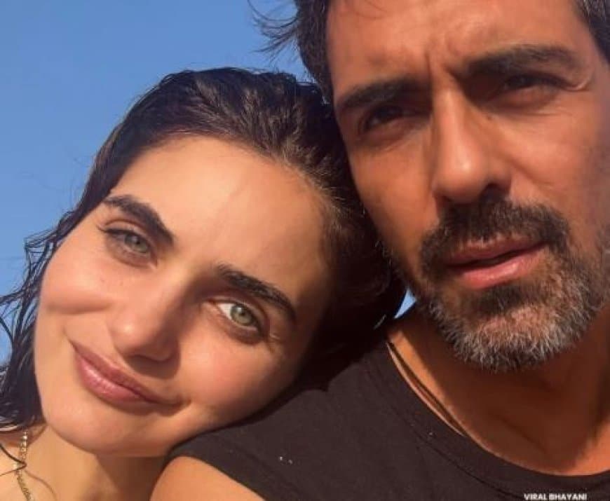 53 साल के अभिनेता अर्जुन रामपाल ने गैब्रिएला डेमेट्रियाडेस से की सगाई; पॉडकास्ट में किया खुलासा