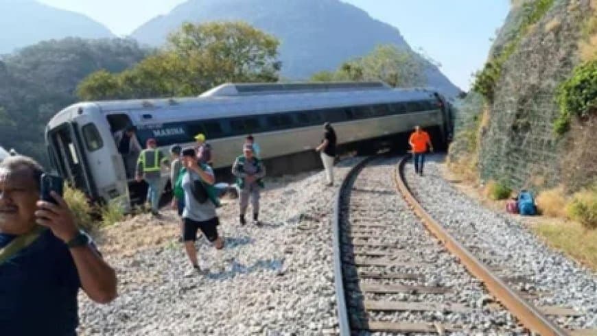 राष्ट्रपति ने कहा-सरकारी राहत और बचाव कार्य एजेंसियों को मौके पर भेजा गया है।
