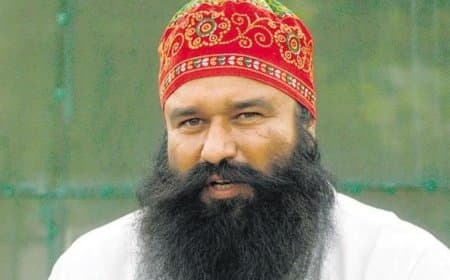  चंडीगढ़... डेरा प्रमुख राम रहीम को 15वीं बार 40 दिन की मिली पैरोल   