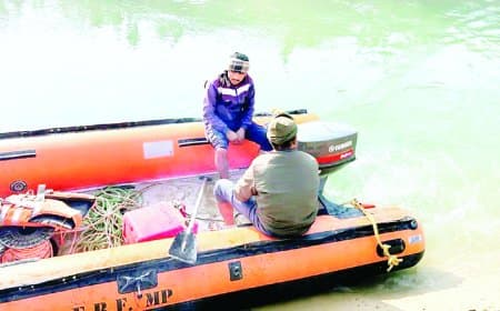 बीड़ा नहर में बाइक गिरी, तीन युवक बहे, दो की दर्दनाक मौत