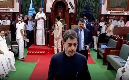 तमिलनाडु: राज्यपाल ने की राष्ट्रगान बजाने की मांग... अध्यक्ष ने किया इंकार
