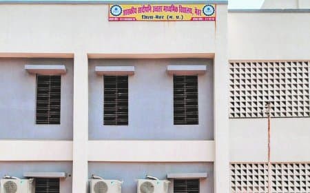 सांदीपनि विद्यालय: चार साल से सरकार के ड्रीम प्रोजेक्ट में हो रही लेट-लतीफी