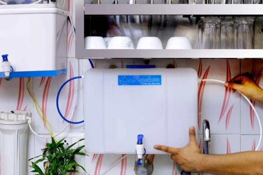 इंदौर... पानी से डरी टीम इंडिया...लाखों का वाटर प्यूरीफायर लेकर पहुंचे गिल