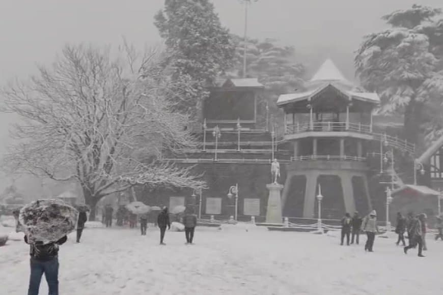 दिल्ली में बारिश से लगा जाम: श्रीनगर से मनाली तक भारी बर्फबारी