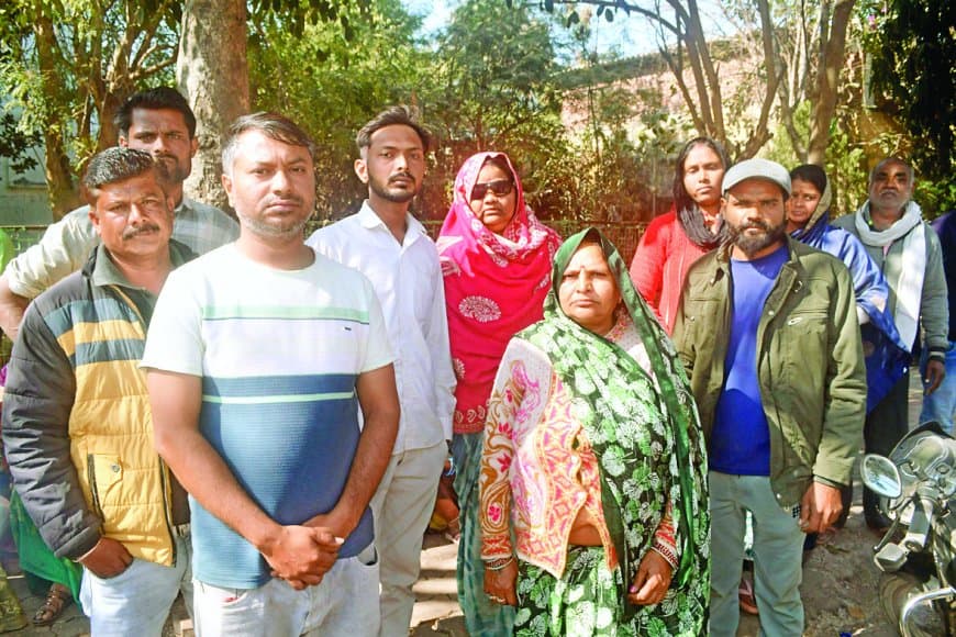 बेटे की गलती बनी पिता की मौत की वजह, सदमे से शिक्षक को आया हार्ट अटैक