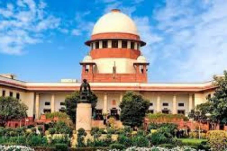 रूस-यूक्रेन युद्ध में फंसे 26 भारतीय: सुप्रीम कोर्ट ने केंद्र सरकार को जारी किया नोटिस