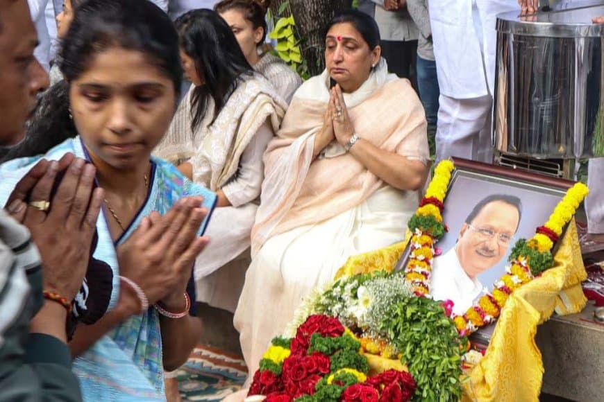 महाराष्ट्र: अजित पवार का निधन...अब पत्नी सुनेत्रा बनेंगी डिप्टी सीएम बनेंगी