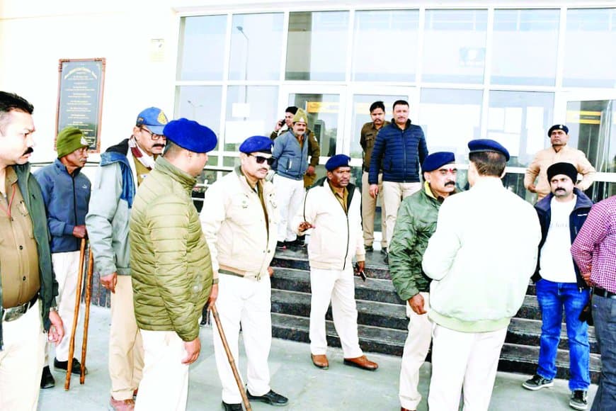 जिला न्यायालय और हनुमना के व्यवहार न्यायालय को आरडीएक्स से उड़ाने की धमकी