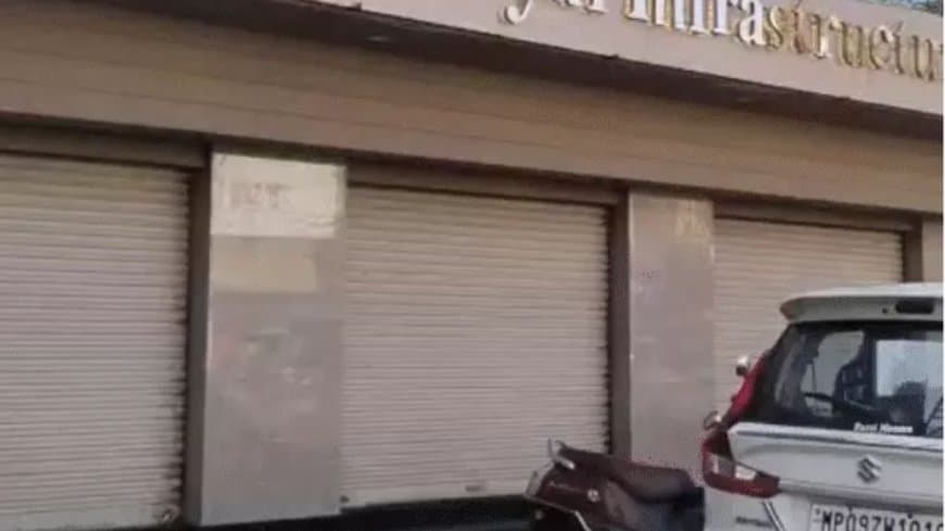 इंदौर: बीआर गोयल इंफ्रास्ट्रक्चर लिमिटेड पर आयकर विभाग का छापा, सपना-संगीता रोड स्थित दफ्तर में सर्वे।