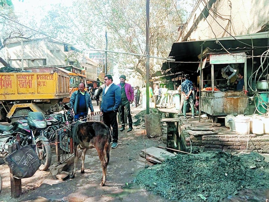 गंदगी पर स्पॉट फाइन, नगर निगम की सख्ती से सतना शहर को स्वच्छ और शाइन बनाने पहल