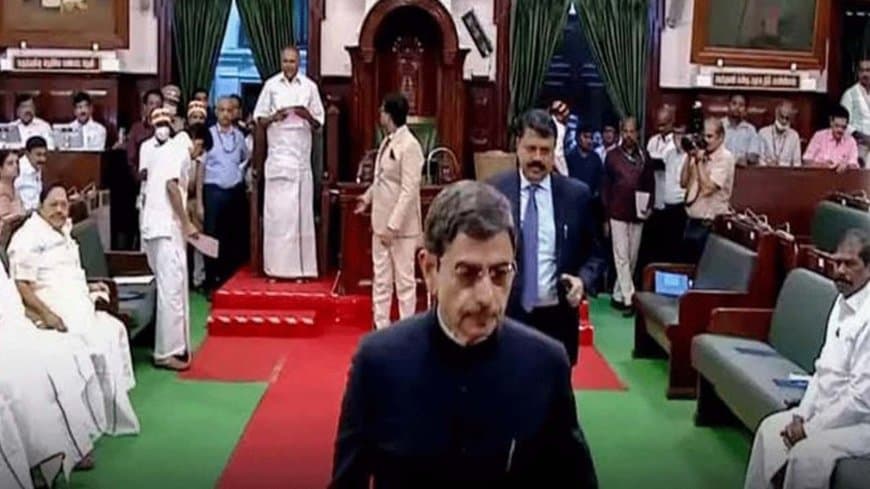तमिलनाडु: राज्यपाल ने की राष्ट्रगान बजाने की मांग... अध्यक्ष ने किया इंकार