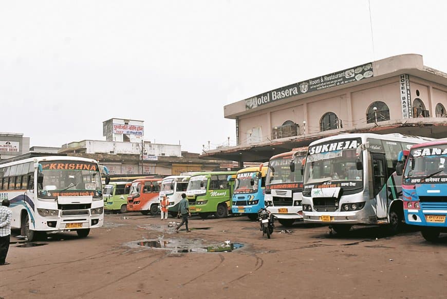 बस स्टैंड शिफ्टिंग विवाद में सतना ठप, बस ऑपरेटर हड़ताल और प्रशासन आमने-सामने खड़ा