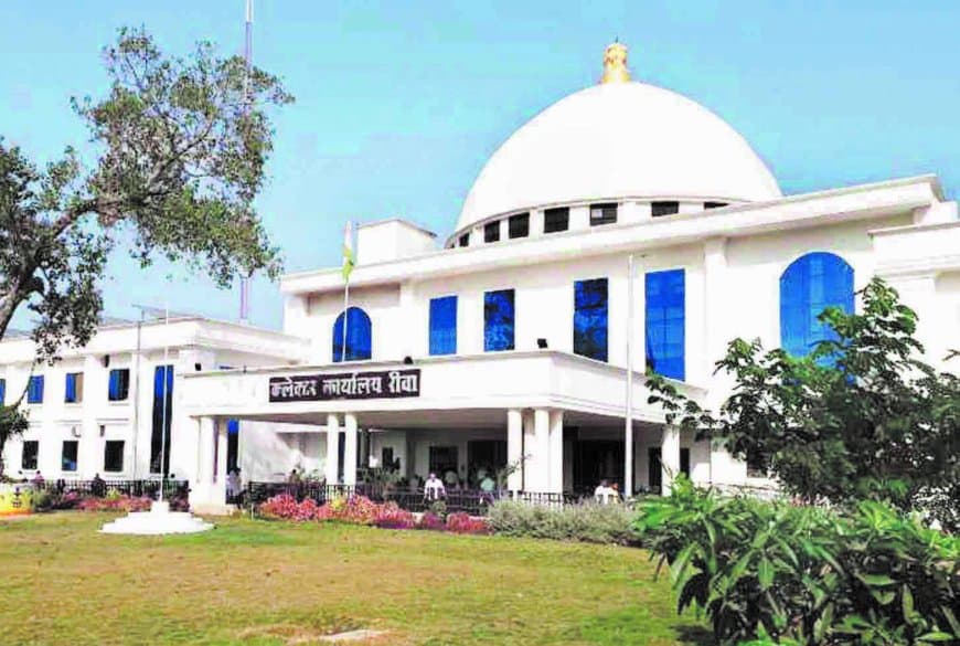 खून के लिए तरसते बच्चे बोले- कलेक्टर मैडम, जीने के लिए खून दिला दो