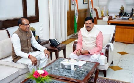 मध्यप्रदेश: सीएम से मिले शिवराज... अगले महीने होगी पहली कृषि कैबिनेट