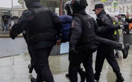 रूस में चार भारतीय छात्रों पर चाकू से हमला, एक्शन में भारत सरकार