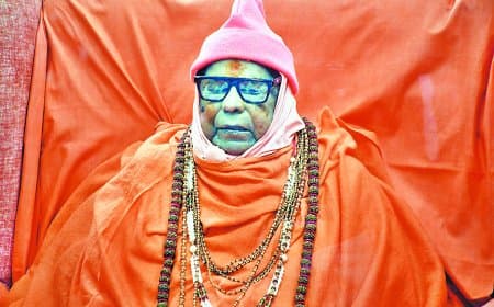 परमहंस स्वामी सच्चिदानंद महाराज समाधिलीन, धारकुंडी आश्रम में मंत्रों संग युग का मौन अवसान