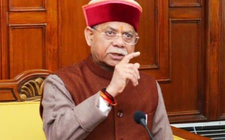 हिमाचल: दो मिनट 1 सेकंड में राज्यपाल का अभिभाषण समाप्त, कहा-शेष विधायक पढ़ लें