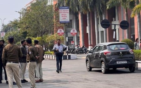 भोपाल:  पीपुल्स यूनिवर्सिटी को बम से उड़ाने की धमकी: सायनाइड बम और LTTE के जिक्र से मचा हड़कंप