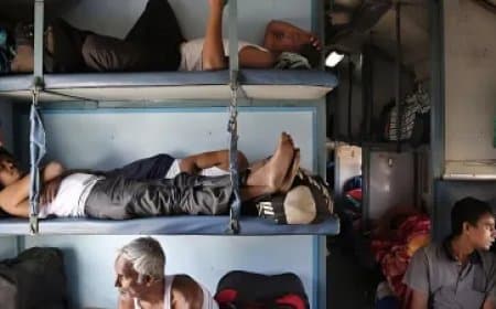 रेलवे: रात 10 बजे से सुबह 6 तक ही मिडिल बर्थ पर सोने की अनुमति 