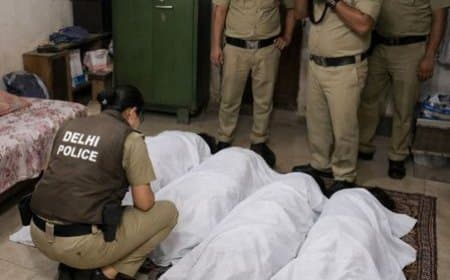 दिल्ली में हड़कंप: पति ने की पत्नी और तीन बच्चों की हत्या 