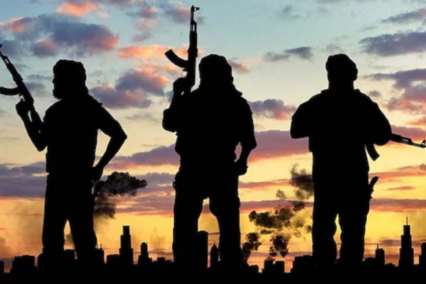 आतंकी की नापाक चेतावनी... आगरा को लगाएंगे आग और दहलाएंगे दिल्ली 