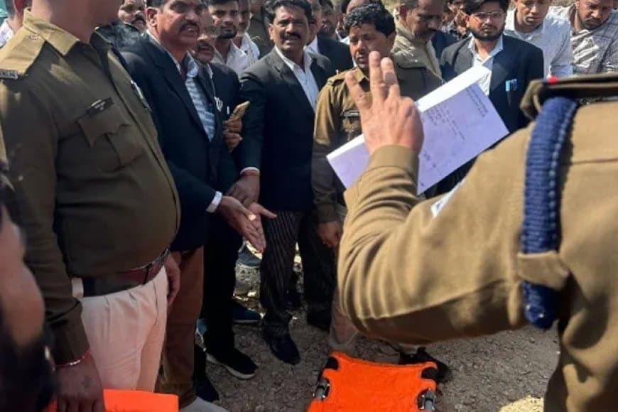 शिवपुरी: कोर्ट जाते समय वकील की गोली मार कर हत्या... हमलावर फरार