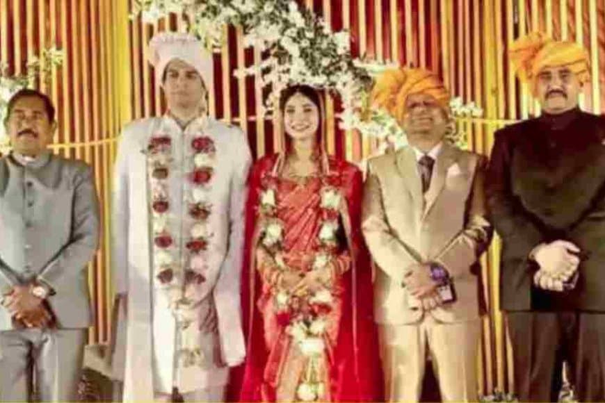 मध्यप्रदेश: आईएएस अवि प्रसाद ने अब डिप्टी सेक्रेटरी से की तीसरी शादी