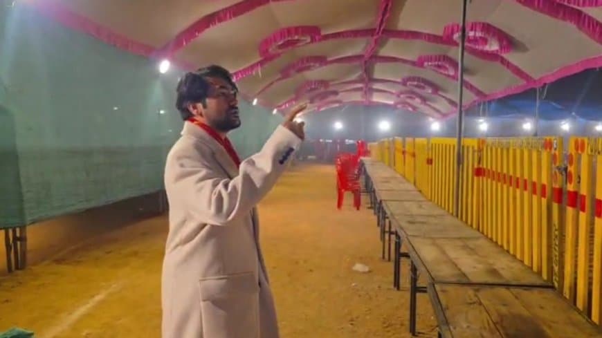 बागेश्वर धाम में 300 बेटियां करेंगी अपने जीवन की शुरूआत.. धीरेन्द्र शास्त्री ने तैयार की प्रसादी