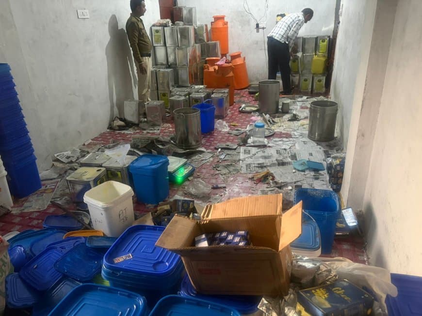 सीहोर: डोडी में सांची का नकली घी बनाने वाली फैक्ट्री का भंडाफोड़