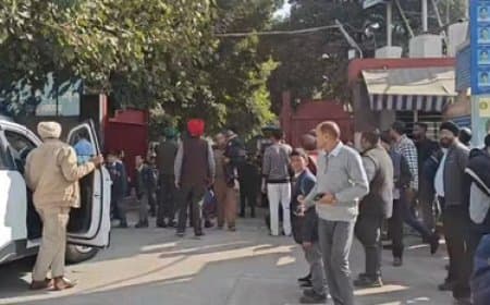 पंजाब में दहशत: अब जालंधर में स्कूल को बम से उड़ाने की आतंकी धमकी