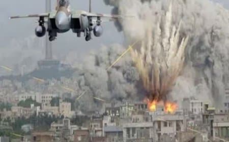 पाकिस्तान ने काबुल से कंधार तक बरसाए बम... चार की मौत